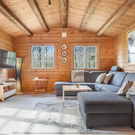 Rasmus - 29km From The Sea By Interhome